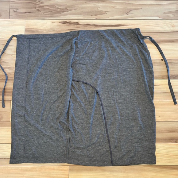 Babaton grey pencil wrap skirt WG79 - Picture 2 of 12